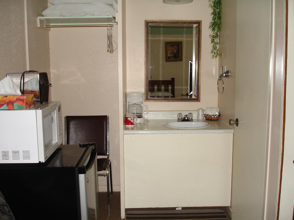 ריגאוד Motel Belair חדר תמונה